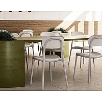Ali chair